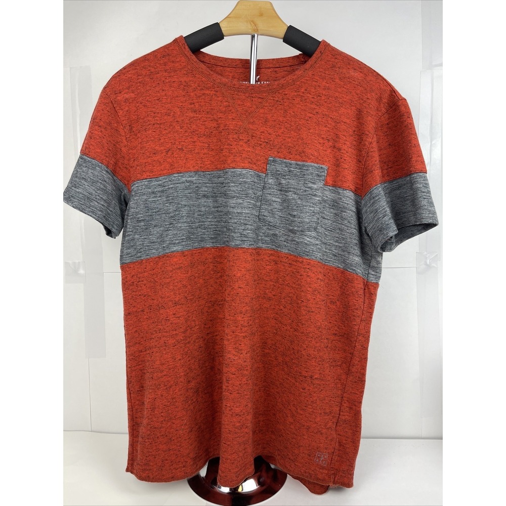 American Eagle Outfitters Shirt With Rounded Bottom Size M Red And Grey